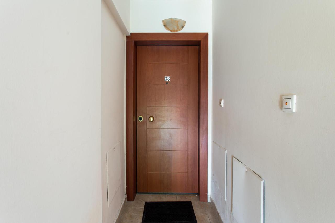 Appartement Anopolh 33 *